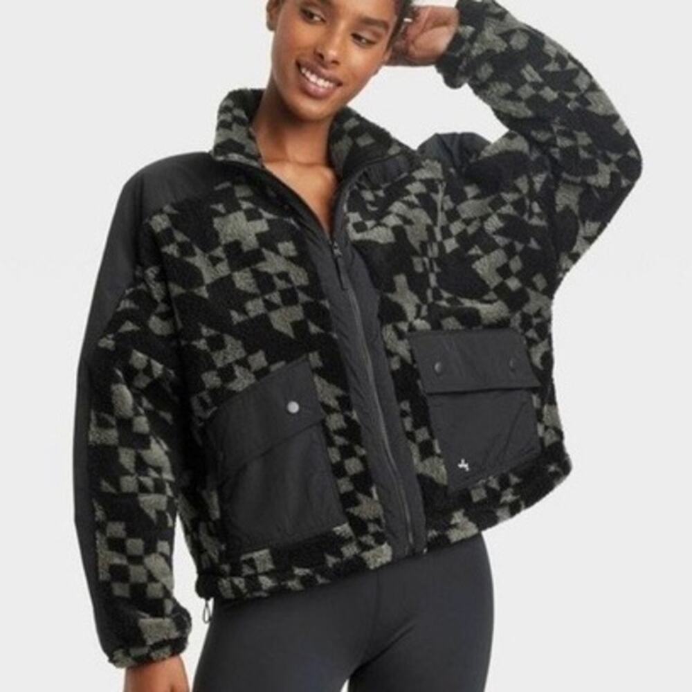 JoyLab Black Gray Geometric Fleece Jacket Size Small